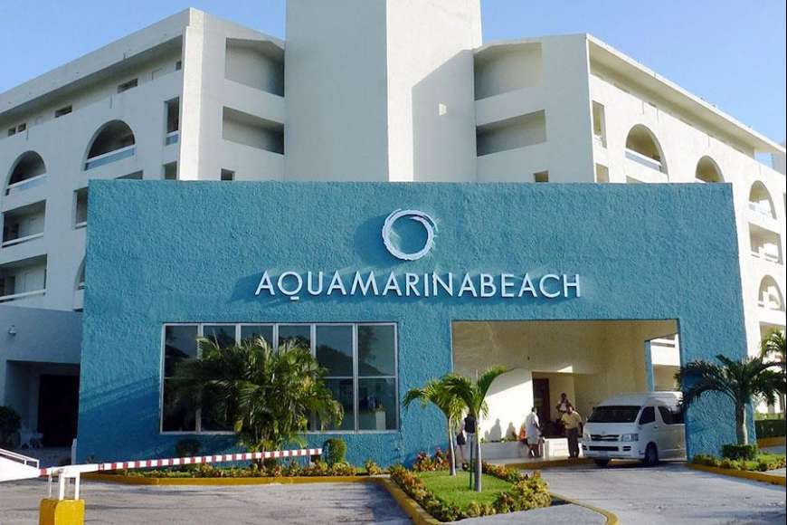 Aquamarina Beach